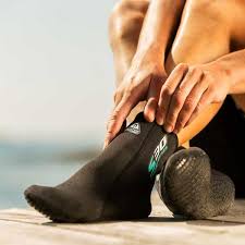 Какие неопреновые носки лучше всего использовать летом