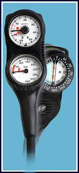 BS DIVER Консоль Мини трёхприборная (ман. 52мм, 400 Bar, глубиномер 0-70м, компас), шланг 80см